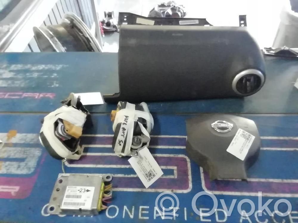 Nissan Note (E11) Airbag control unit/module 