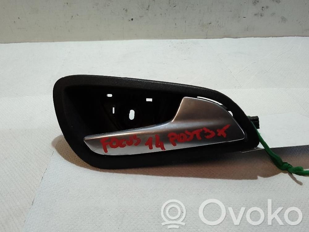 Ford Focus Rear door interior handle 