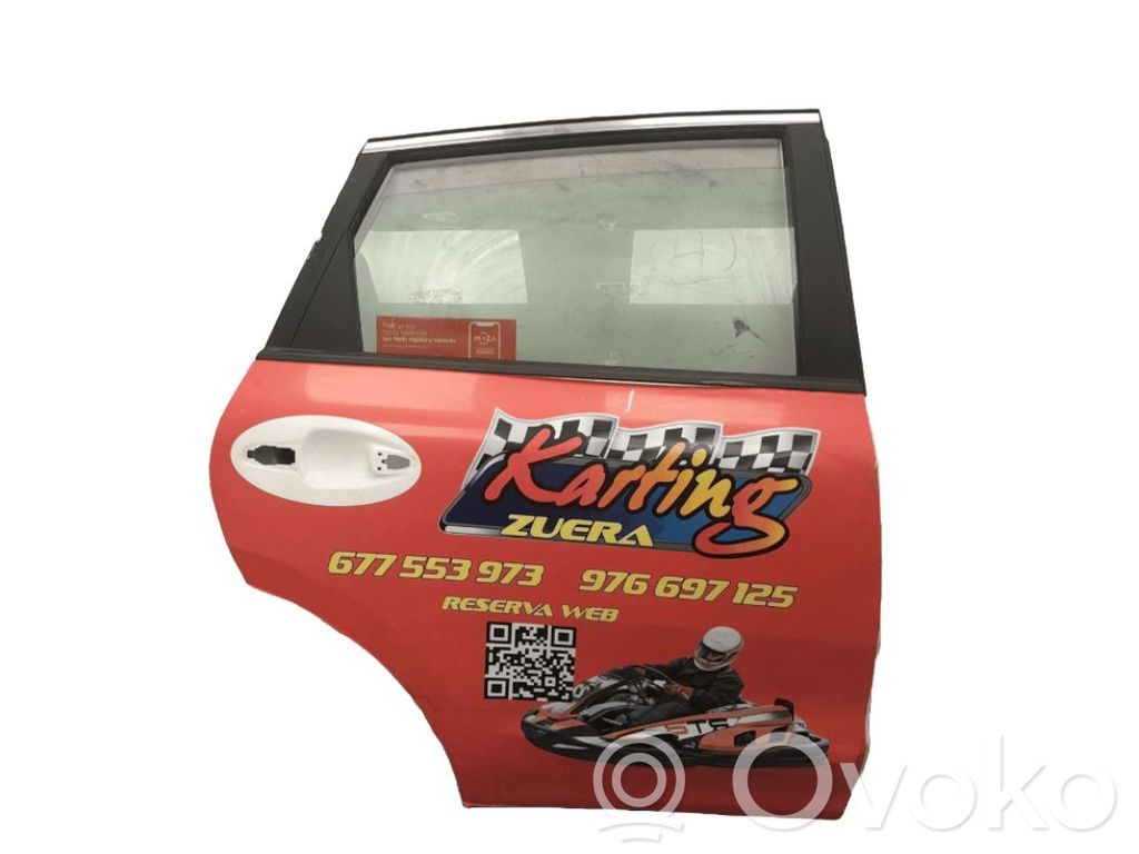 Puerta trasera   77004G5000