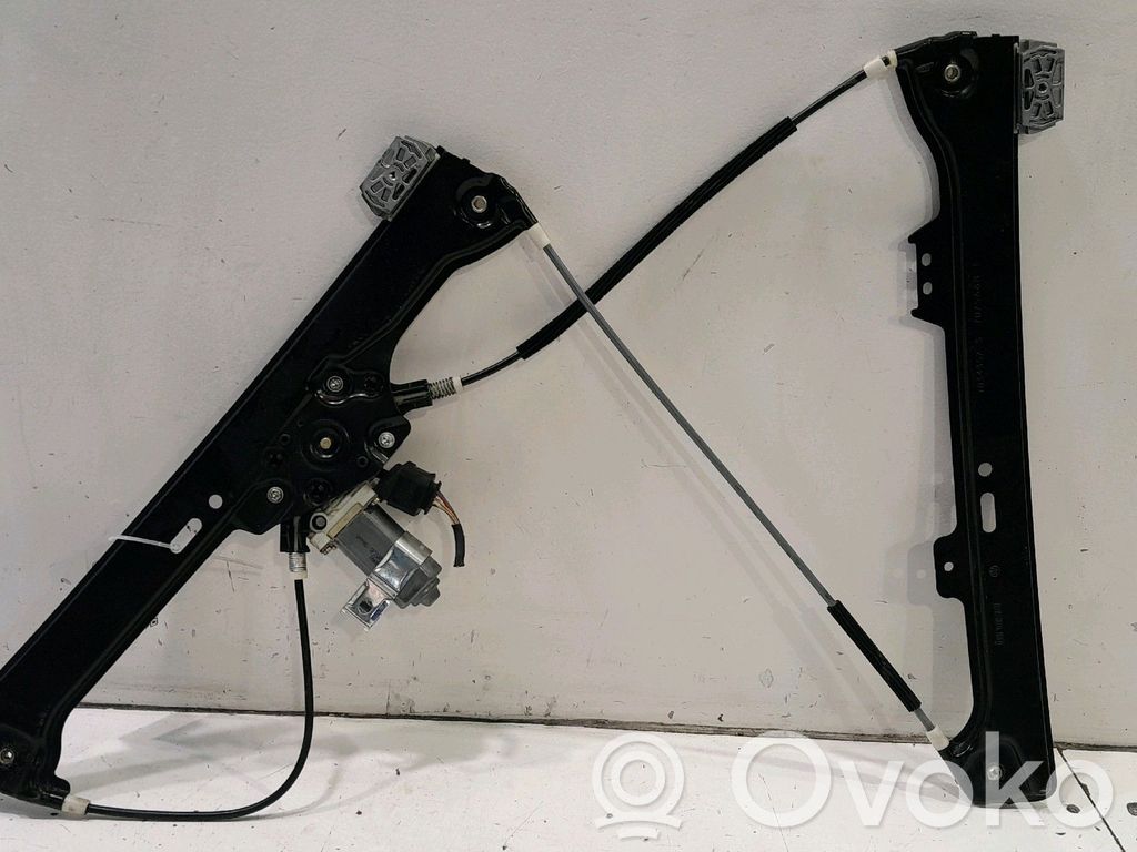 Regulador de ventanilla eléctrico de puerta delantera   51337184384