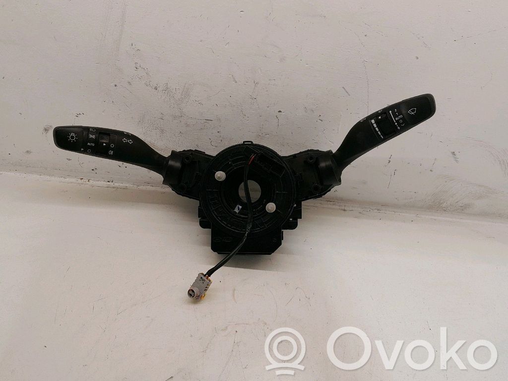 Interruptor de control multifunción   93403G2810