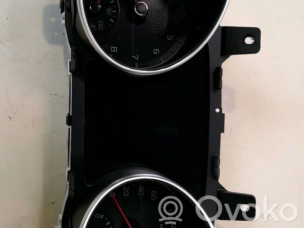 KIA Xceed Speedometer (instrument cluster) 