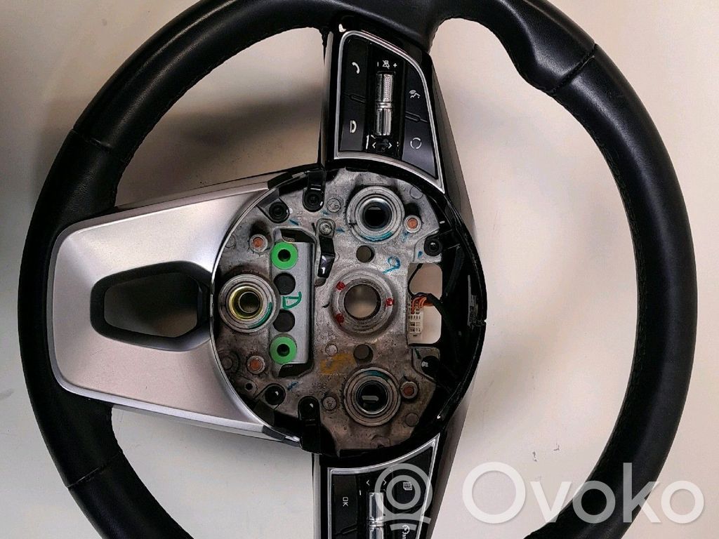 KIA Xceed Steering wheel 