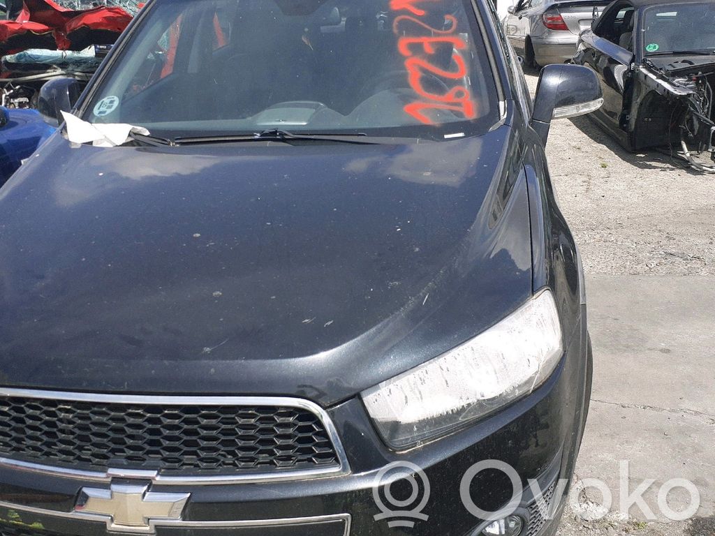 Chevrolet Captiva Sparnas 