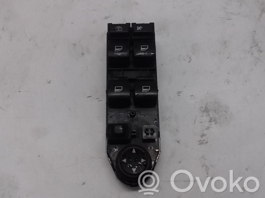 Interruptor del elevalunas eléctrico   61316951922