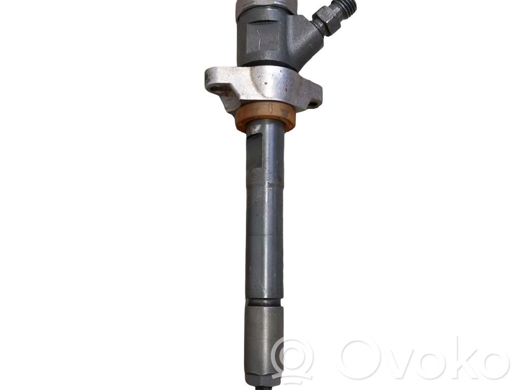 Inyector de combustible   1980J3,0445110259