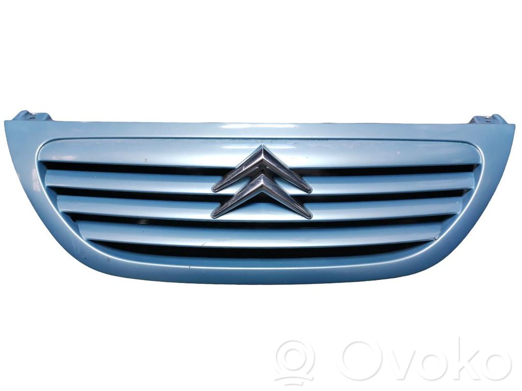 Rejilla delantera   7804L0