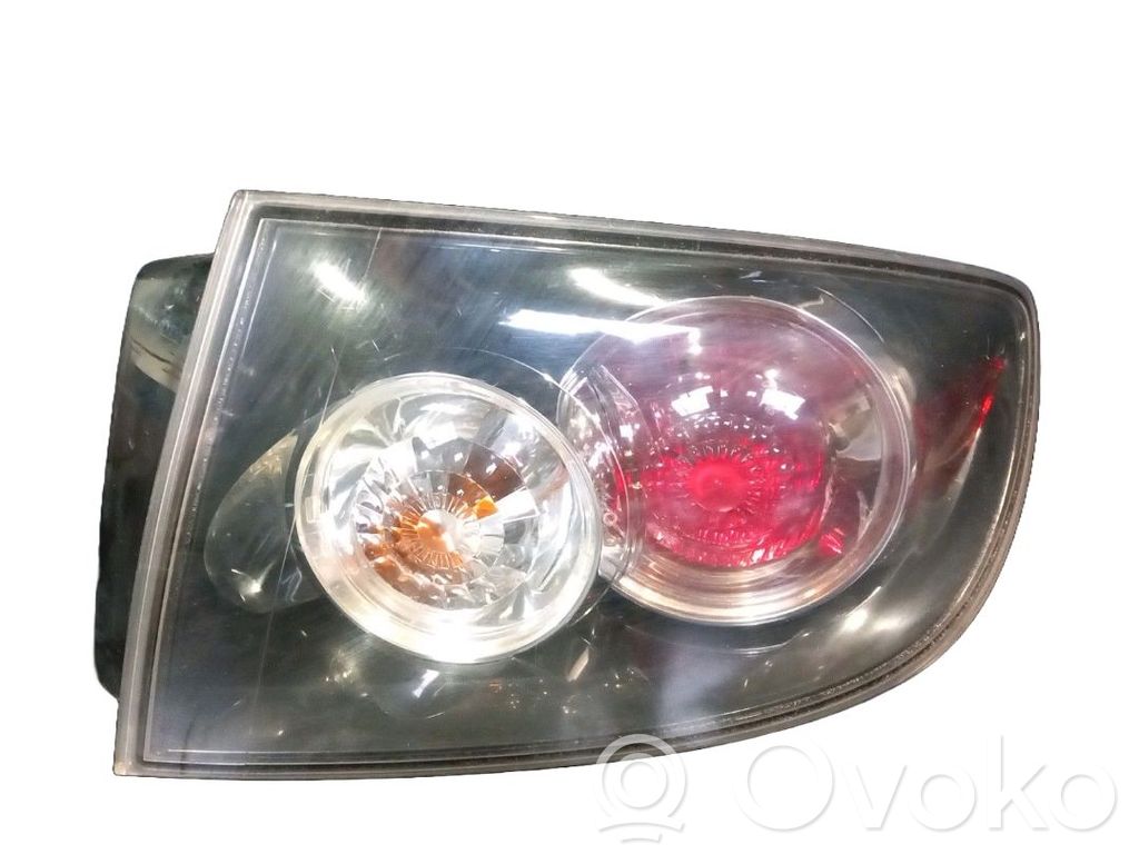 Luz trasera/de freno   BR5H51150C