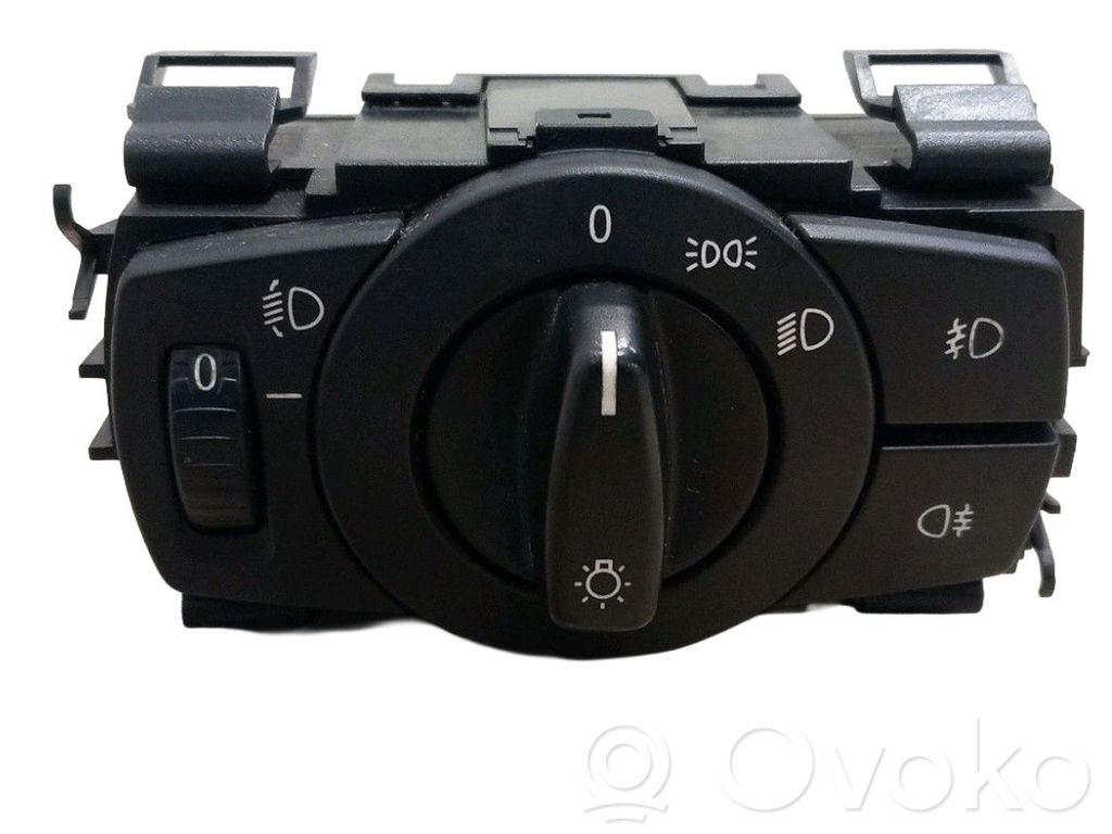 Interruptor de control del panel de luces   61316932794