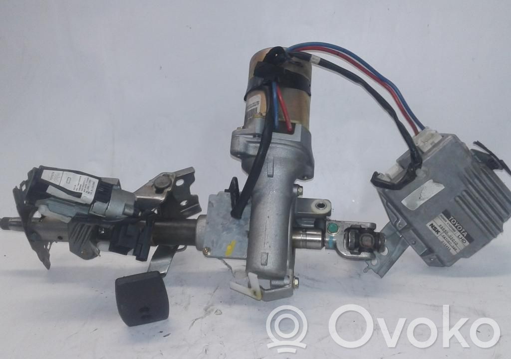 Toyota Corolla E110 Piantone dello sterzo posteriore 