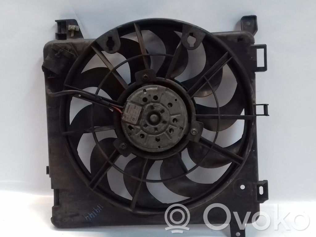 Opel Zafira B Ventilatore di raffreddamento elettrico del radiatore
