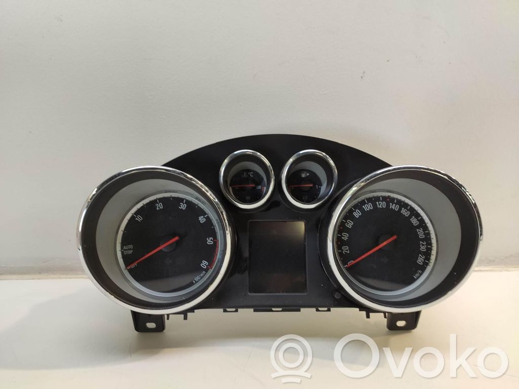 Opel Astra J Tachimetro (quadro strumenti)