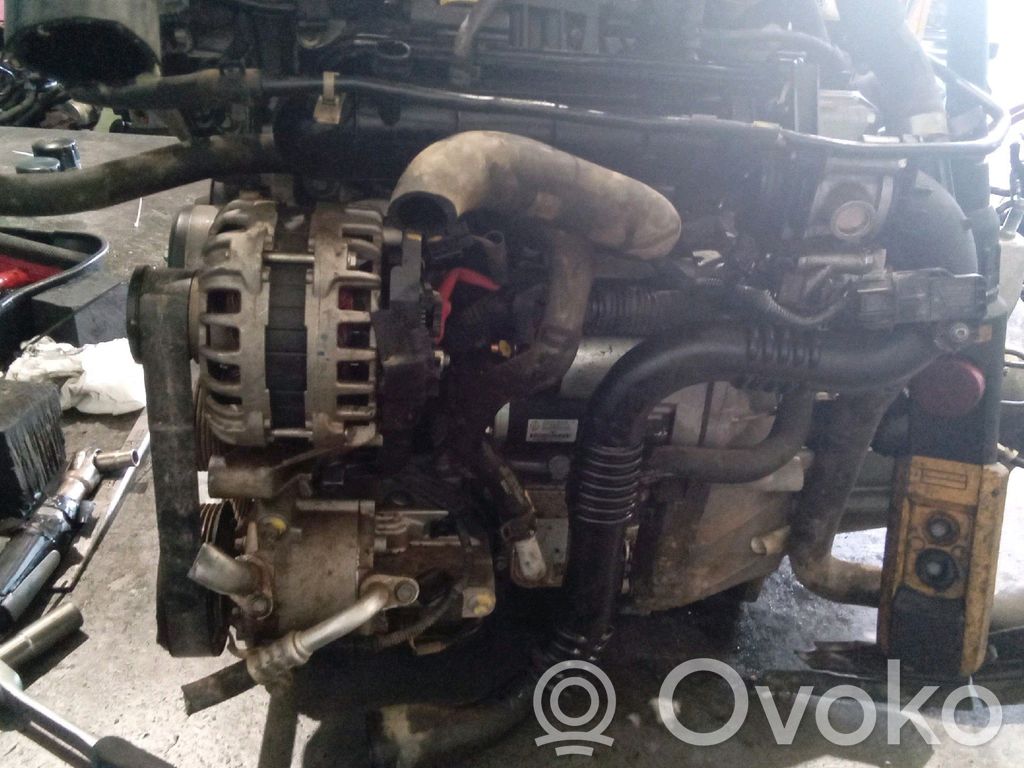 Dacia Sandero II Generatore/alternatore 