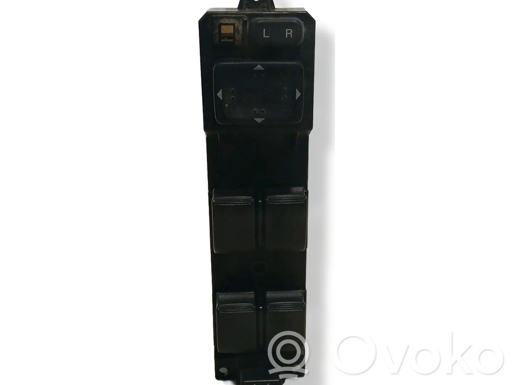 Interruptor del elevalunas eléctrico   K0021
