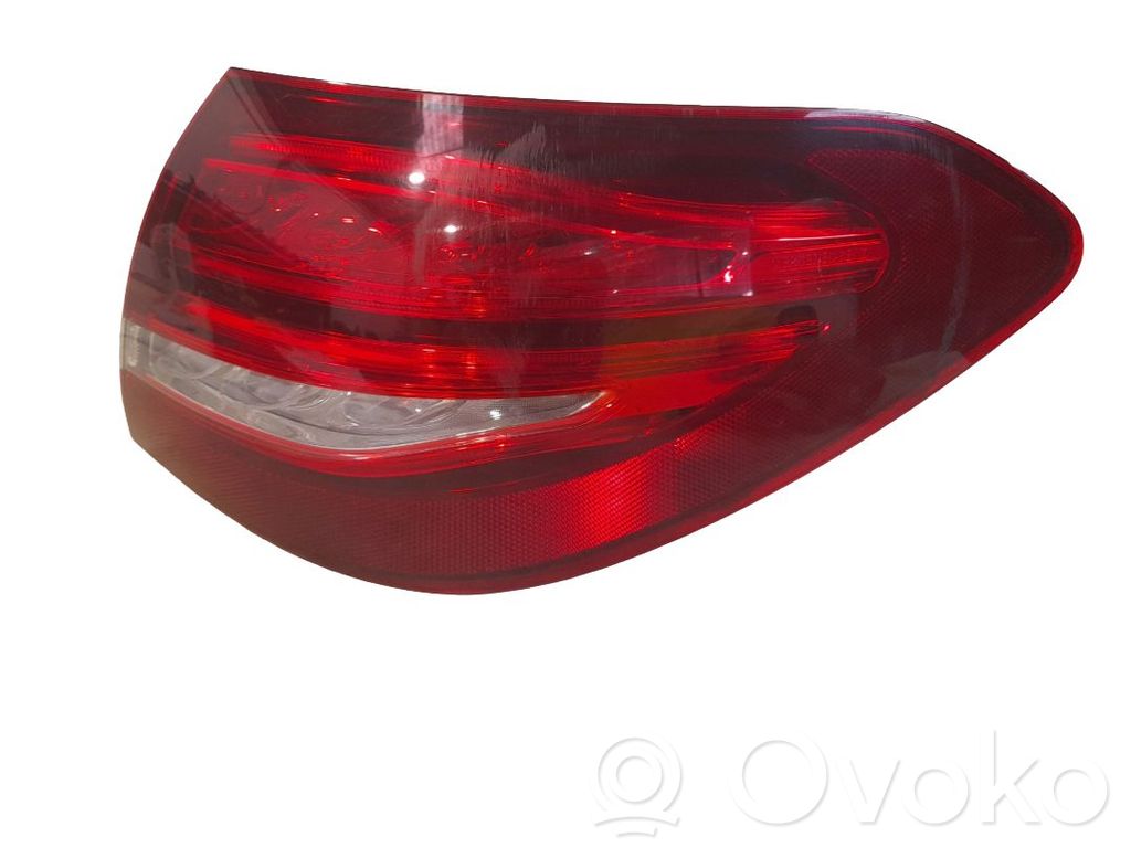 Mercedes-Benz C W205 Luci posteriori
