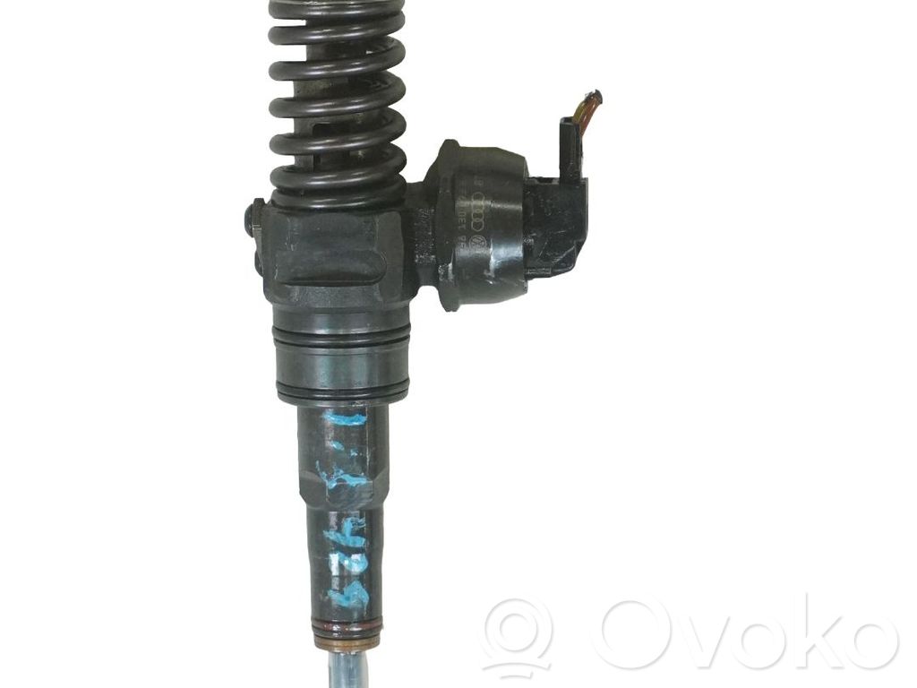 Audi A4 S4 B7 8E 8H Iniettore 