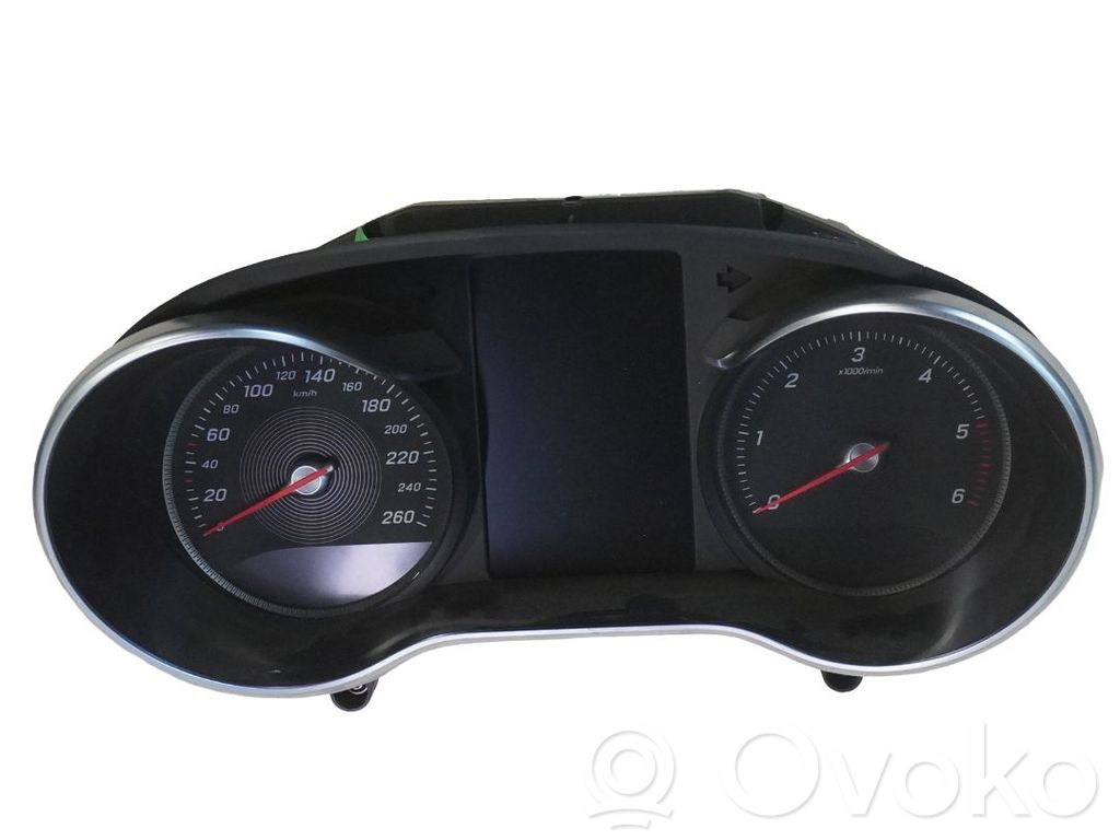 Mercedes-Benz C W205 Tachimetro (quadro strumenti)