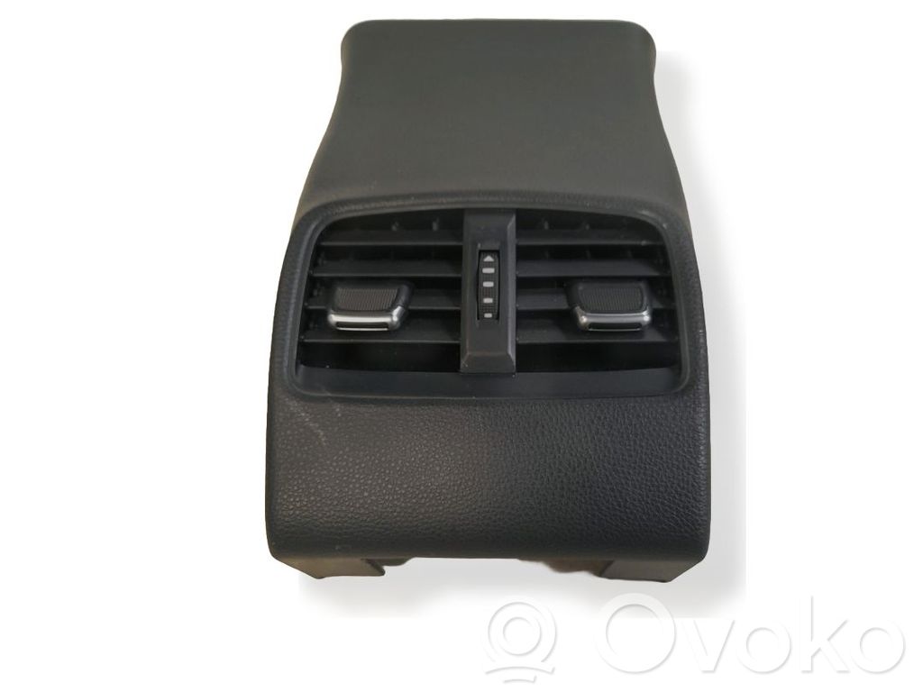 Toyota Corolla Cross Grille d'aération centrale 