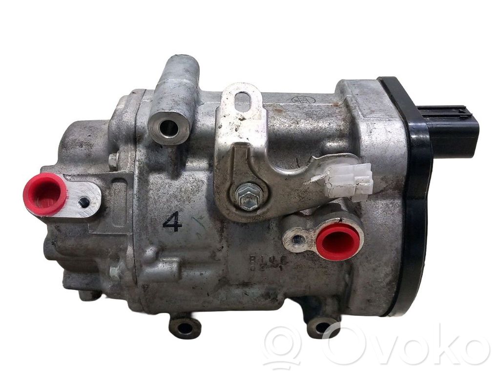 Toyota Corolla Cross Compressore aria condizionata (A/C) (pompa) 