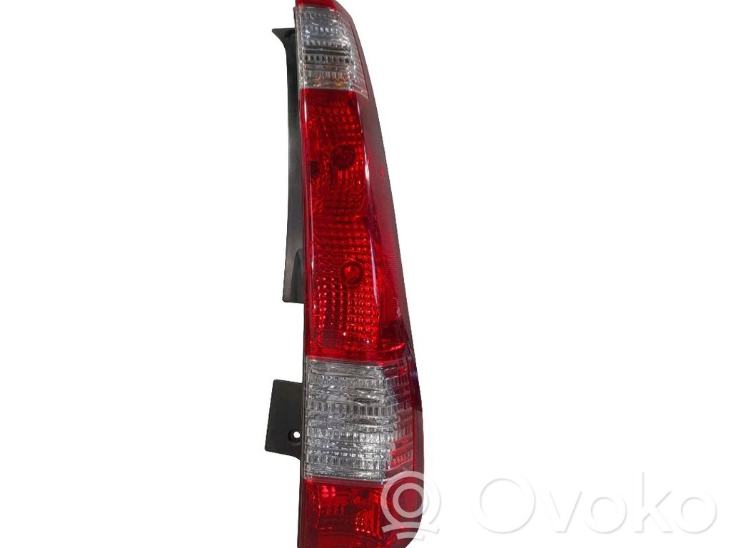 Honda CR-V Lampă spate în caroserie