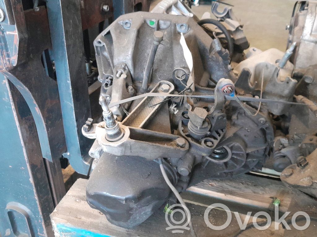 Renault Megane II Scatola del cambio manuale a 5 velocità 