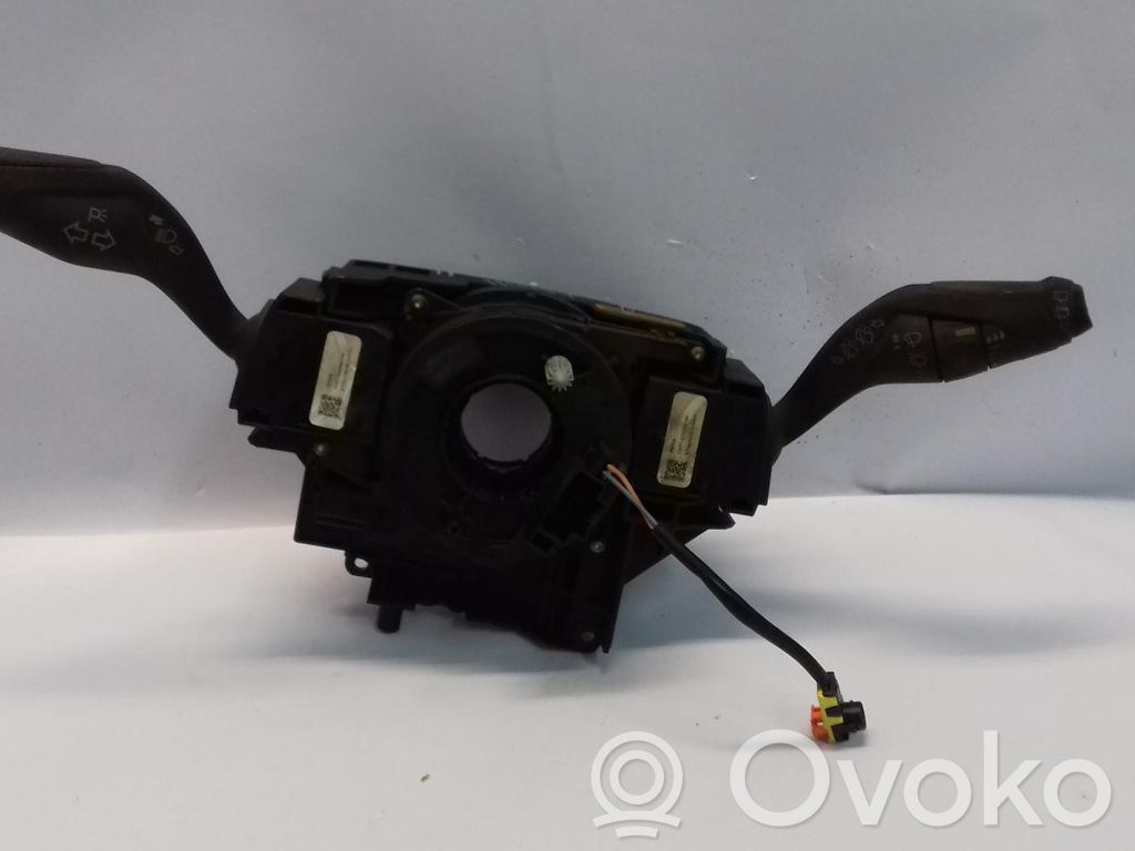 Ford Focus Commodo de clignotant 