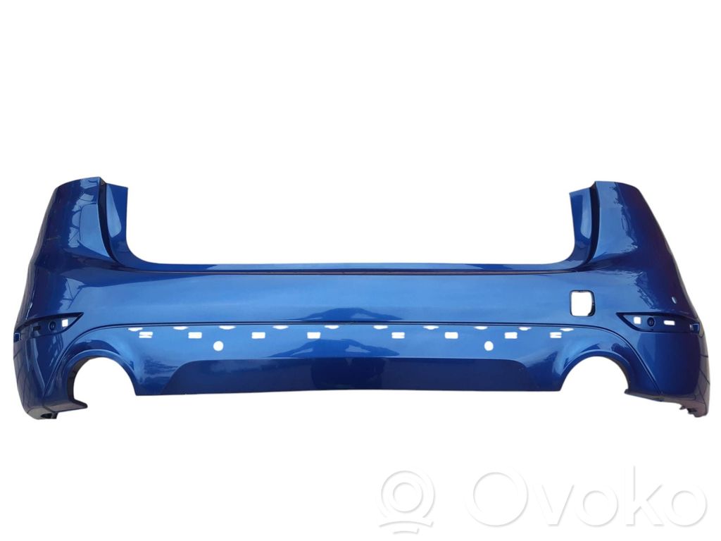 BMW 2 F46 Parachoques 