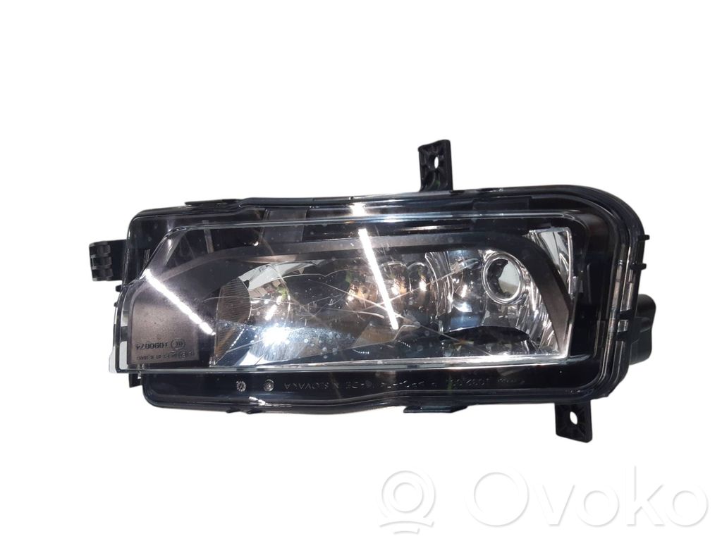 Volkswagen Multivan T6 Etusumuvalo 