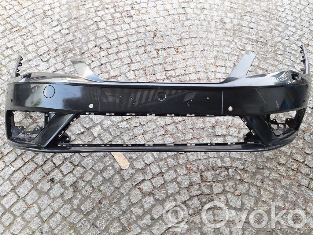 Seat Leon (5F) Front bumper 