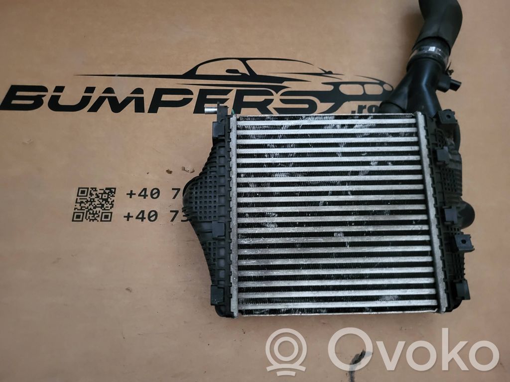 Audi Q7 4M Interkūlerio radiatorius 