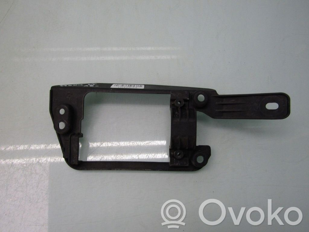 KIA Stonic Front bumper mounting bracket 