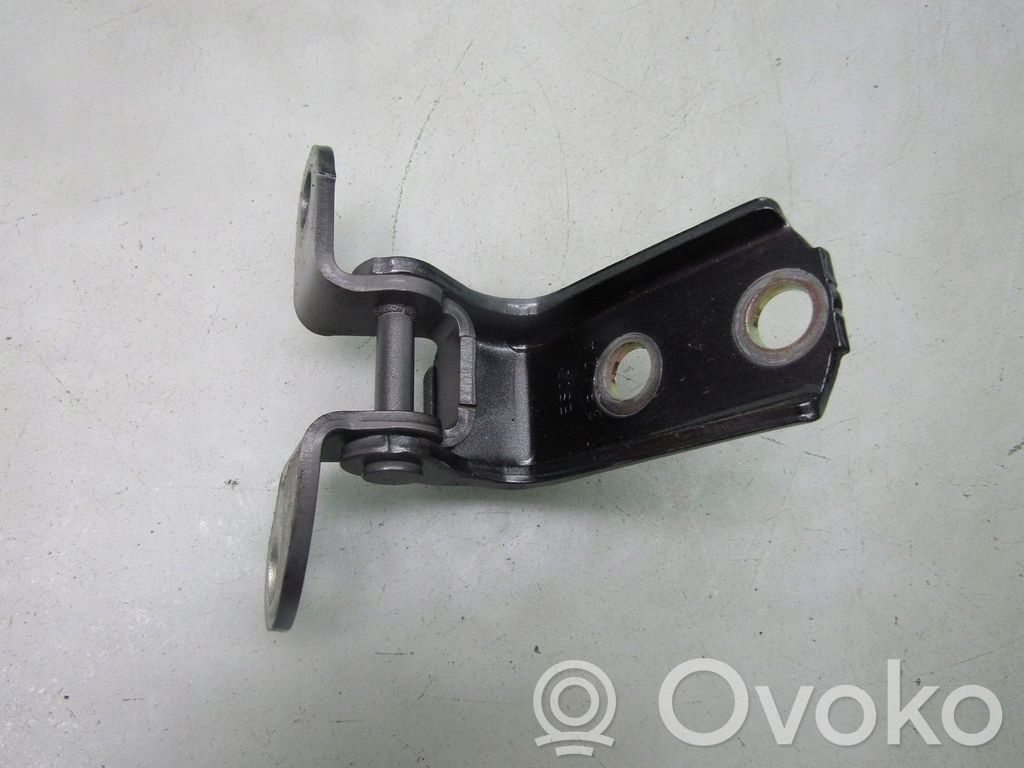 Front door upper hinge   1G3,24R,KB,PRAWY,PRAWYCH