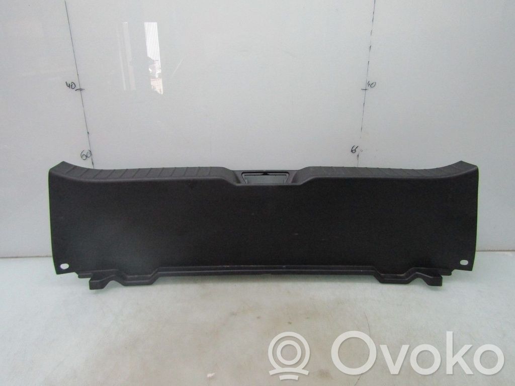 Mazda 3 Protector del borde del maletero/compartimento de carga 