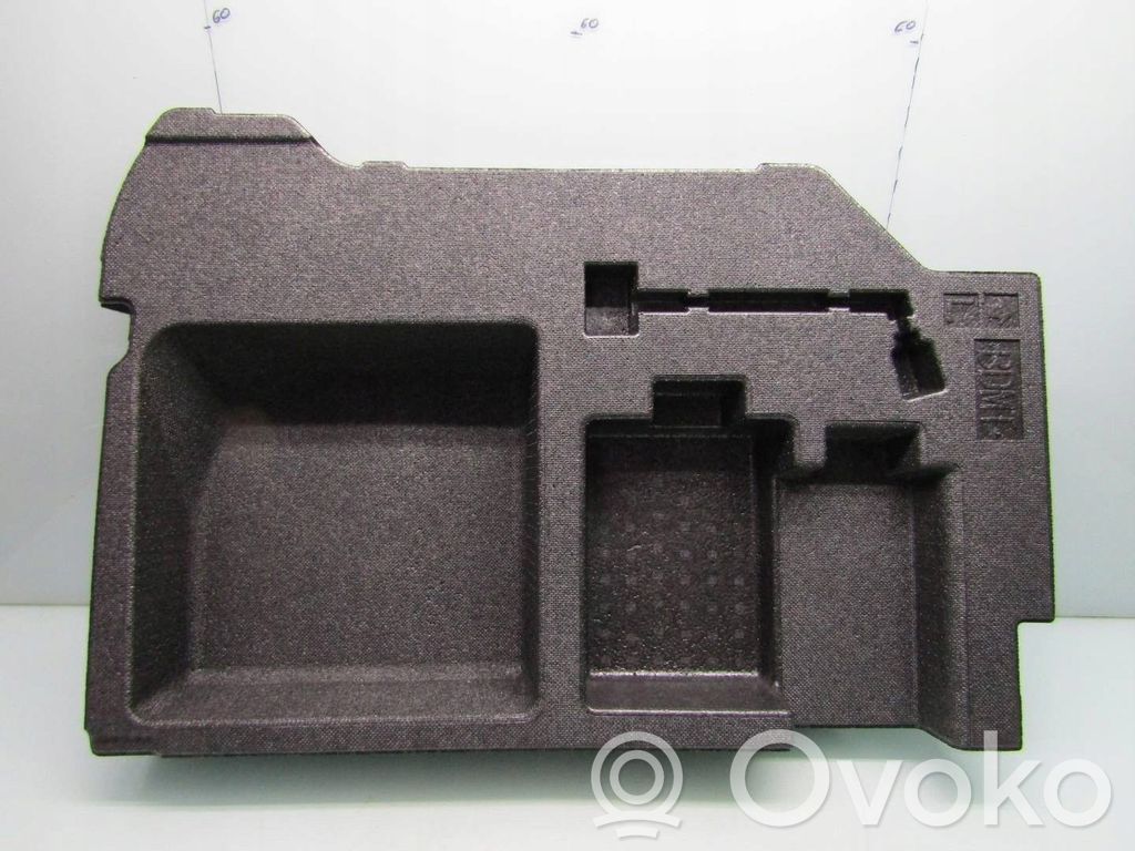 Parcel shelf   BDMT688MZ,21R,BP,STYROPIAN