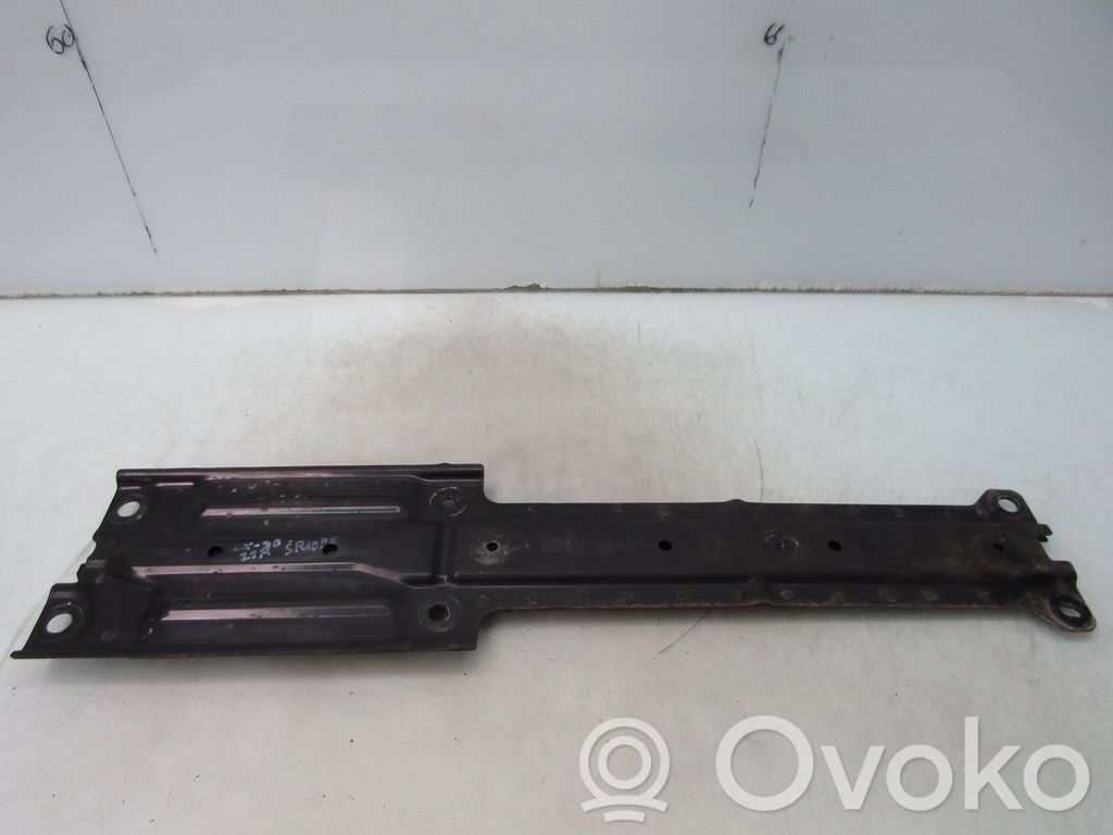 Mazda CX-30 Batteriekasten 