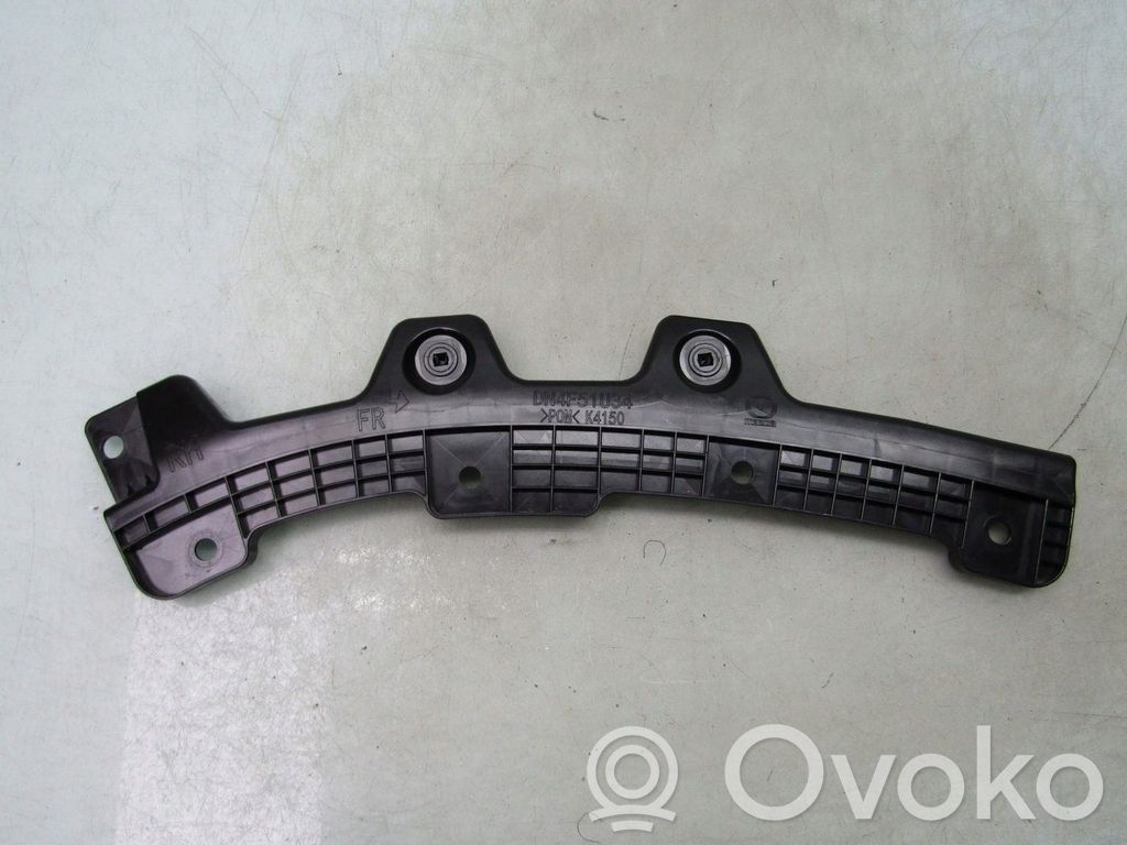 Front bumper mounting bracket   DN4F51U34,MX30,22R