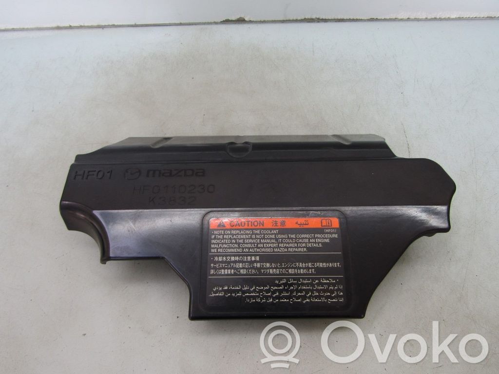 Mazda 3 Variklio dangtis (apdaila) 