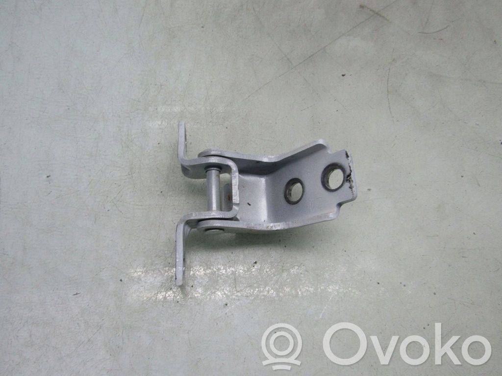 Mazda CX-60 Etuoven yläsarana 