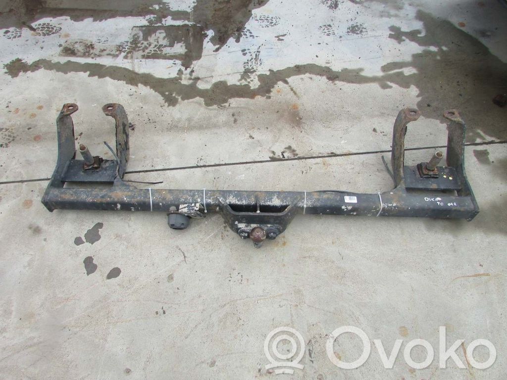Parachoques delantero   04R