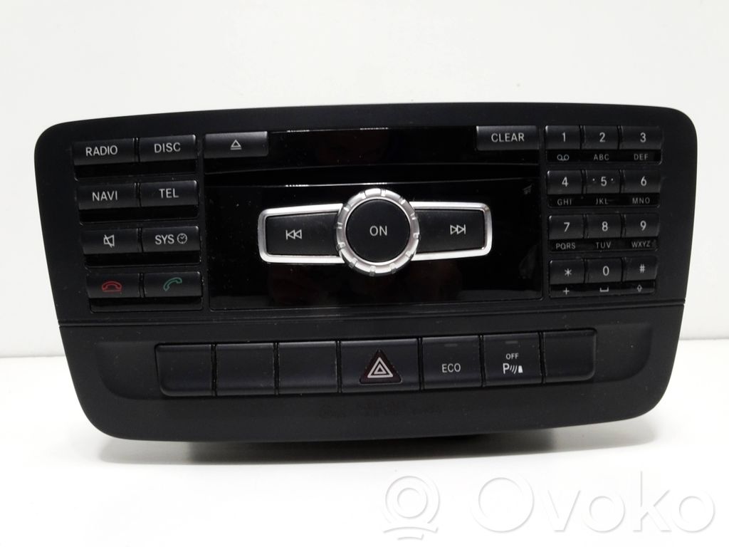 Mercedes-Benz A W176 Panel / Radioodtwarzacz CD/DVD/GPS 