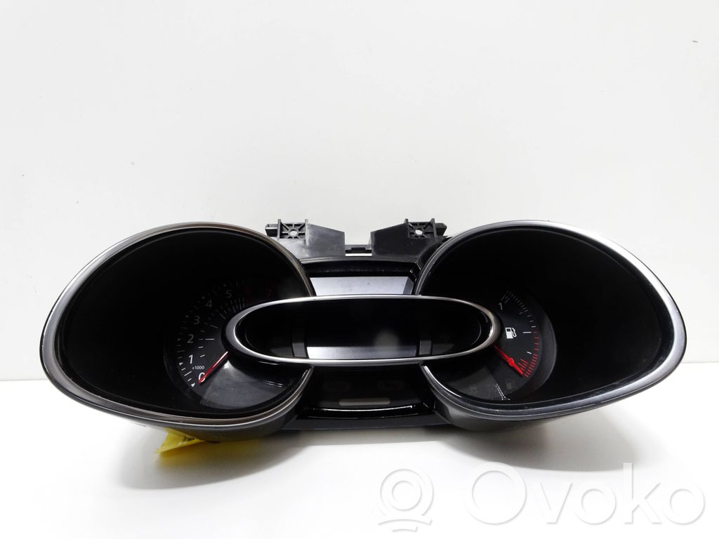 Renault Clio IV Speedometer (instrument cluster) 