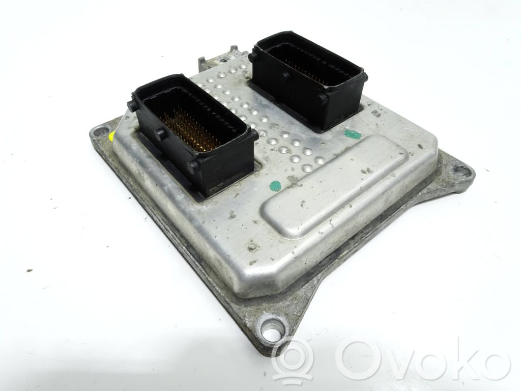 Engine control unit/module   55568735,8091713084,5WK9463