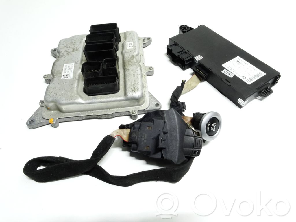 BMW X1 E84 Juego de cerradura y set ECU del motor 