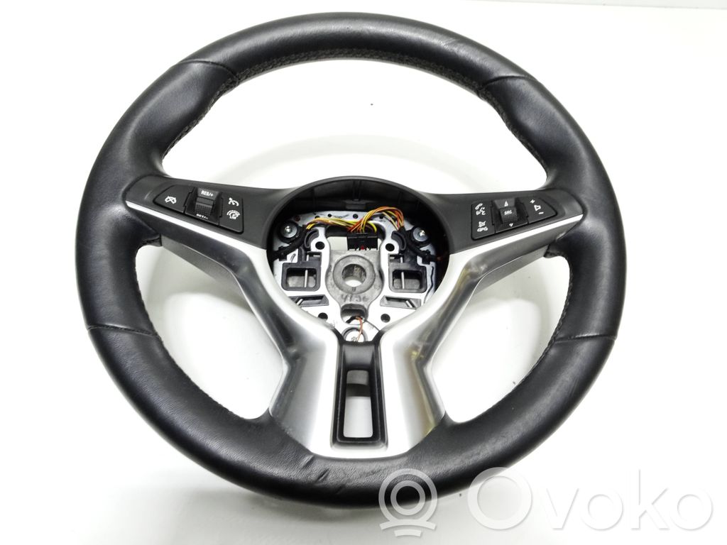 Opel Adam Stūre 