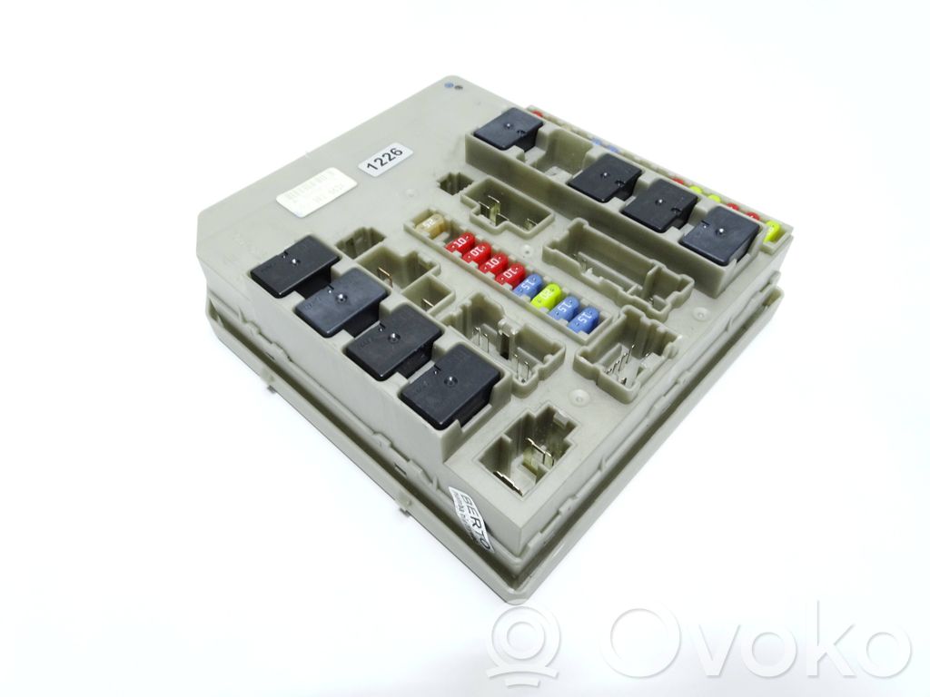 Fuse module   902663A,10A042276