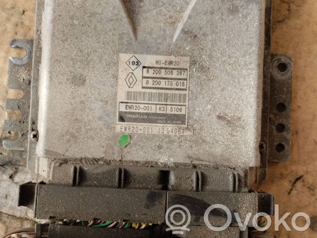 Engine control unit/module ECU   8200508367