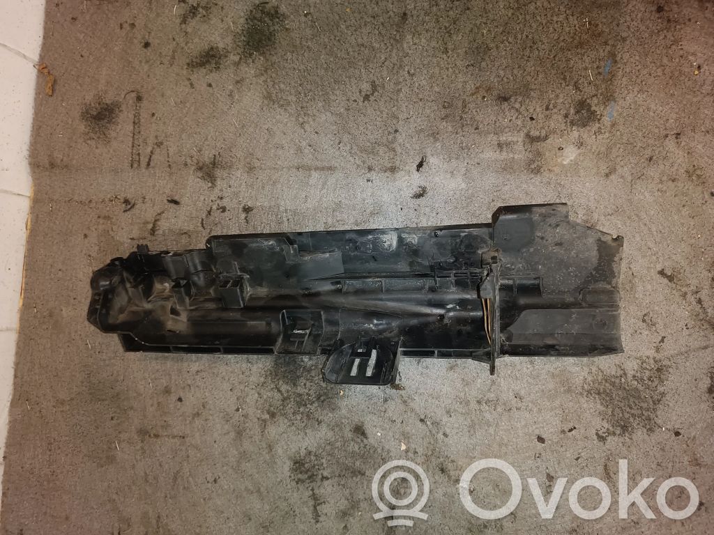BMW 1 E81 E87 Radiator mount bracket 