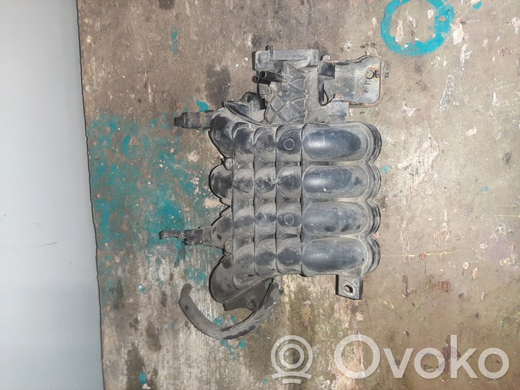 Mitsubishi Colt Intake manifold 