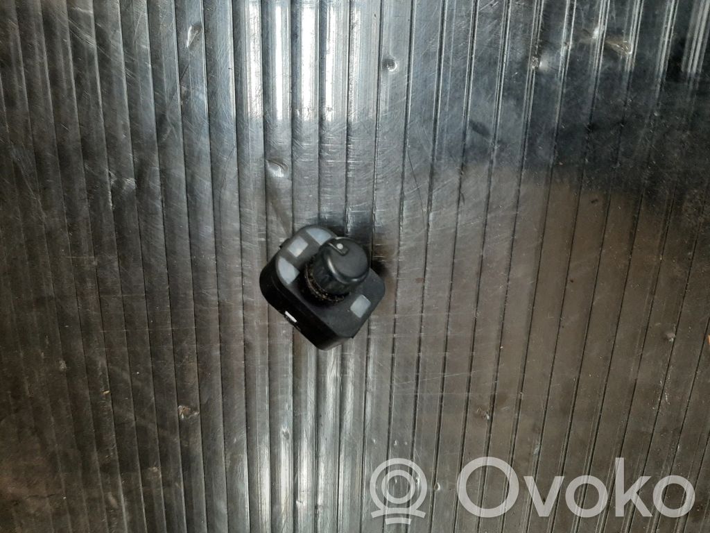 Audi A6 Allroad C6 Wing mirror switch 