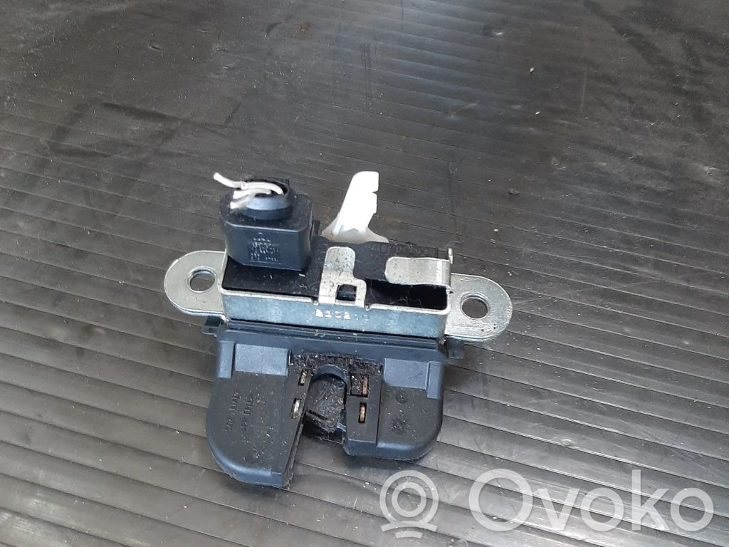 Volkswagen Scirocco Tailgate/trunk/boot lock/catch/latch 